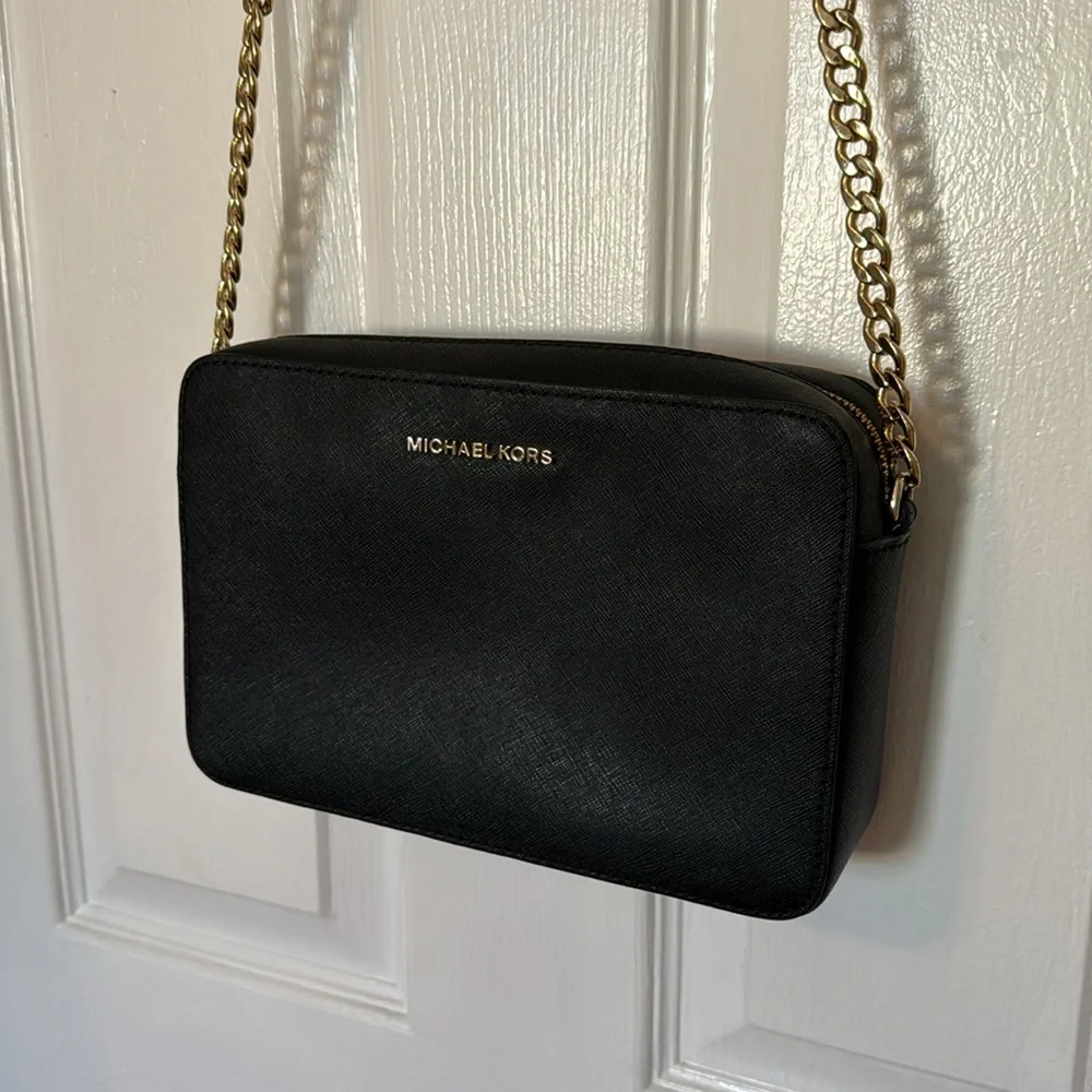 MICHAEL Michael Kors Jet Set Large Saffiano Leather Crossbody Bag - Picture 5 of 11